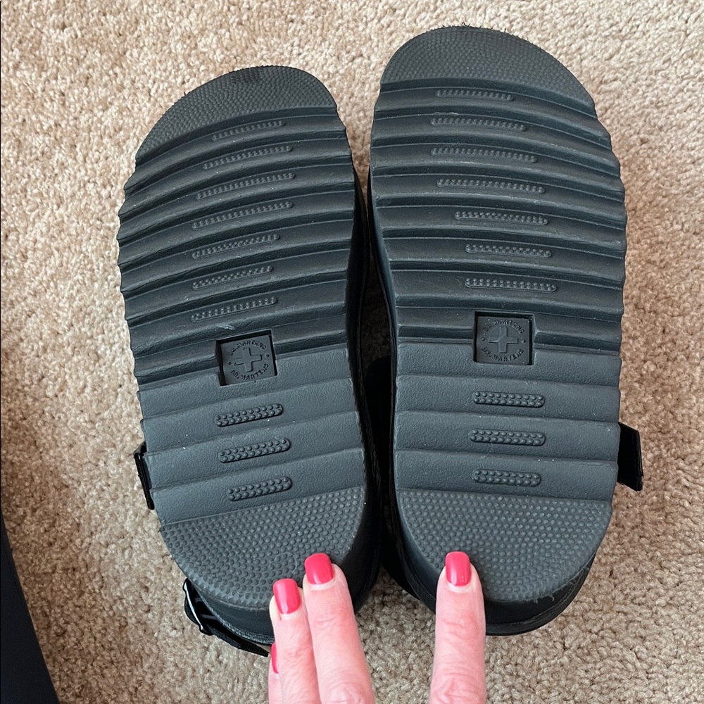 Dr. Martens Voss Quad Platform Sandals - Picture 12 of 13